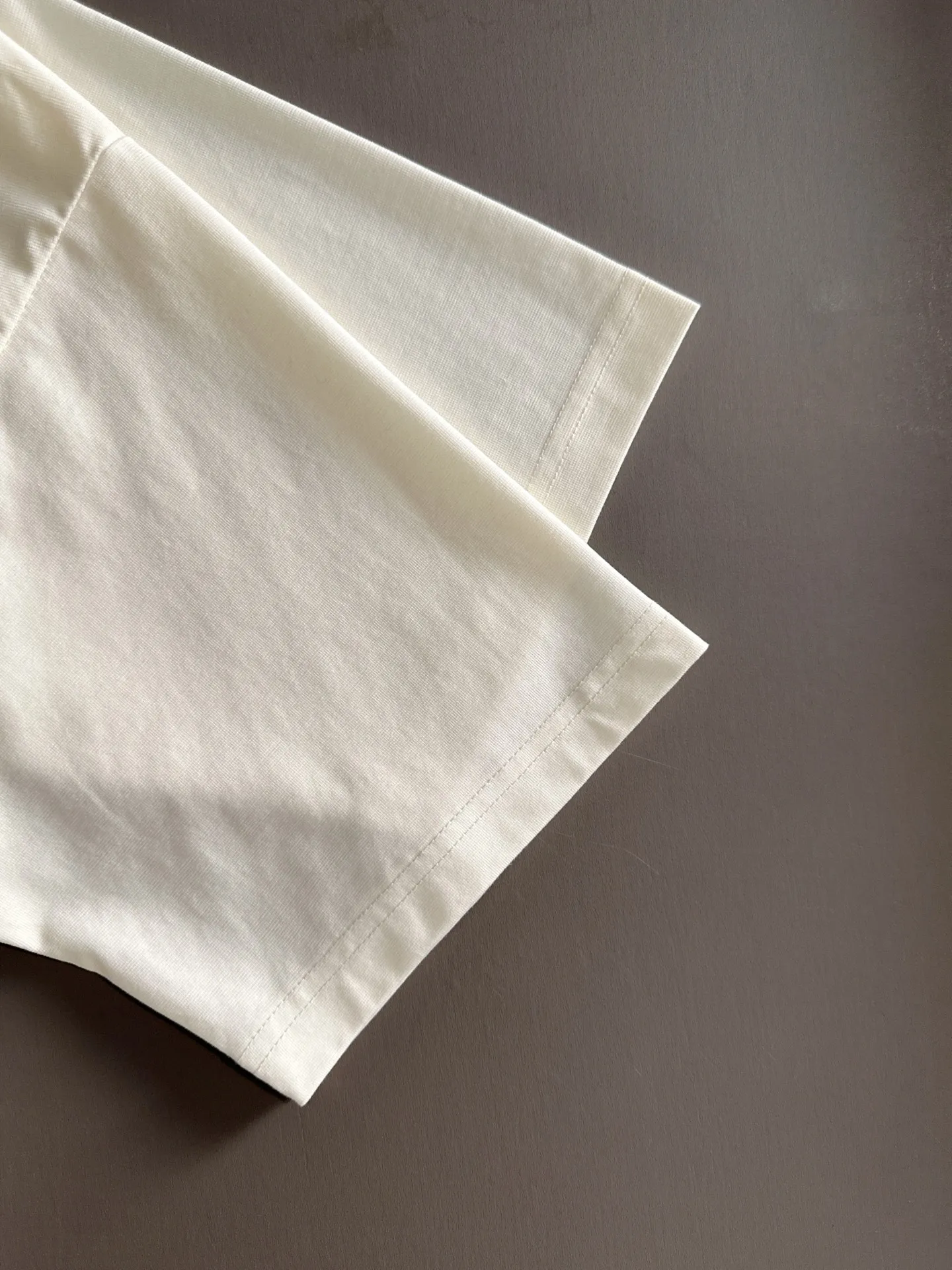 Quality 26ss New Arrival T ， ， T ， ， ！ 。 Size：M 4XL